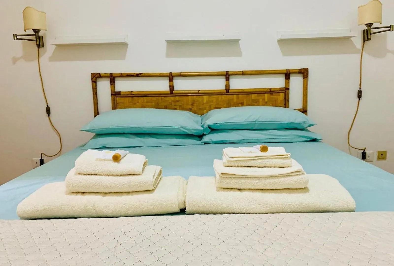 Vacanze Romane Colosseo Apartment Italy